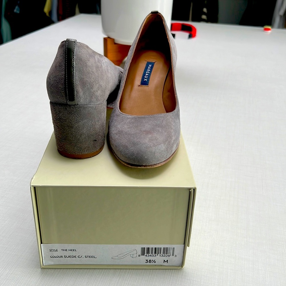 Margaux shoes size 8.5 or 38.5 suede steel color